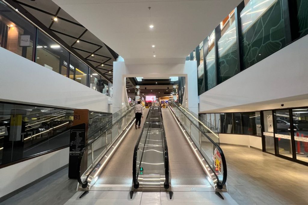 Vertical Transport Portfolio, Vicinity Centres